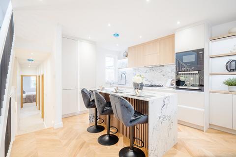 Lindrop Street, London, SW6