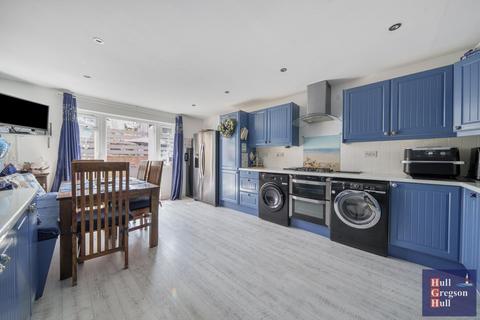 3 bedroom semi-detached house for sale, Clearmount Road, Weymouth