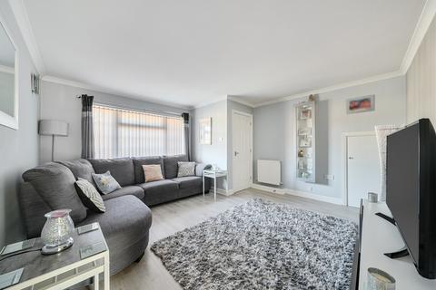 19 Taylor Crescent, Swindon, SN3 4UX
