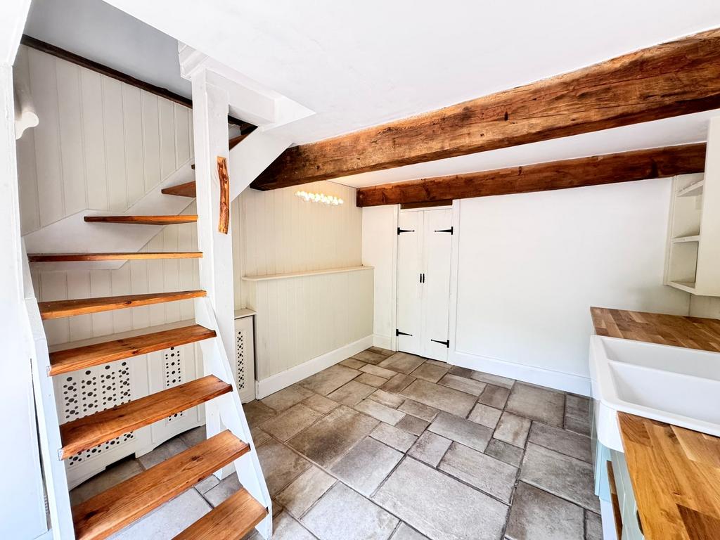 Dining kitchen