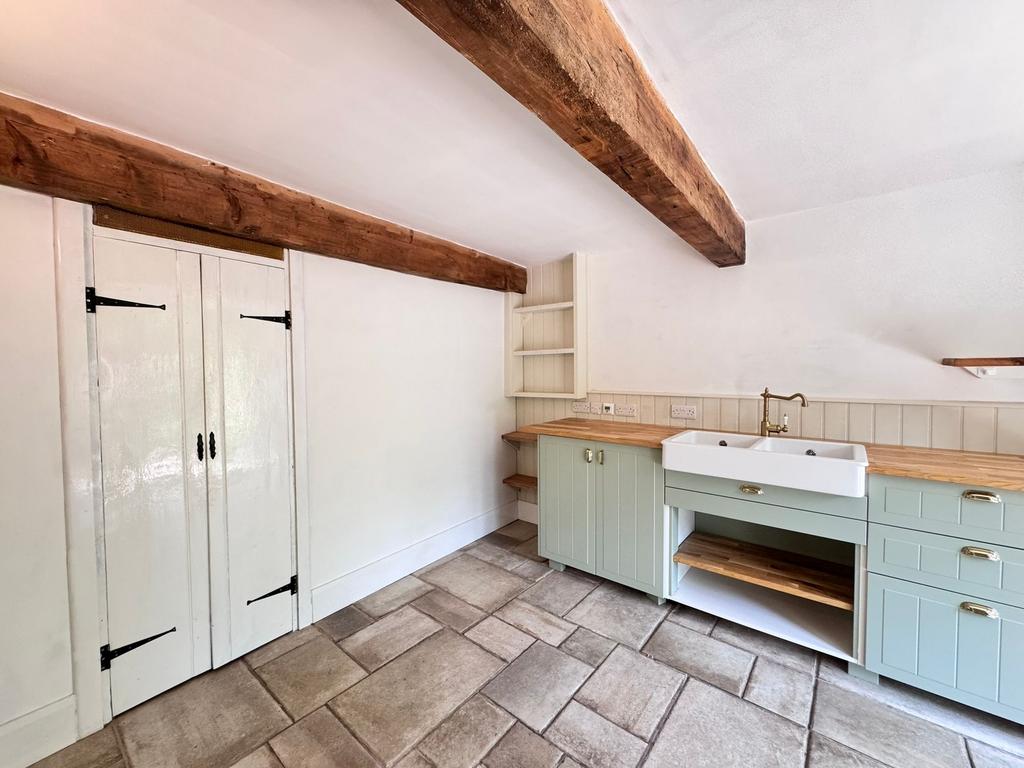 Dining kitchen