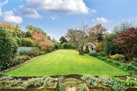 22 The Drive, Esher, KT10 8DH