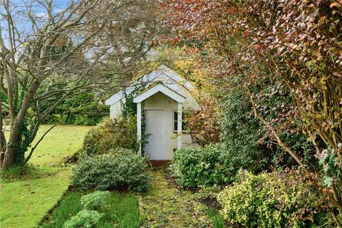 22 The Drive, Esher, KT10 8DH