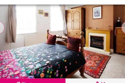 2 bedroom flat to rent, South Shields, Tyne and Wear, NE33
