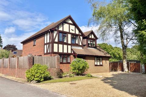 4 bedroom detached house for sale, The Oaks, Verwood, Dorset, BH31