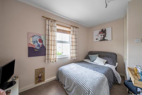 2a Moorend Crescent, Cheltenham, GL53 0EL
