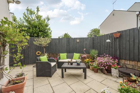 2a Moorend Crescent, Cheltenham, GL53 0EL