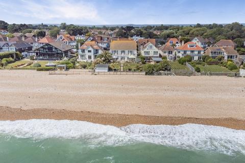Aldwick Avenue, Aldwick, West Sussex