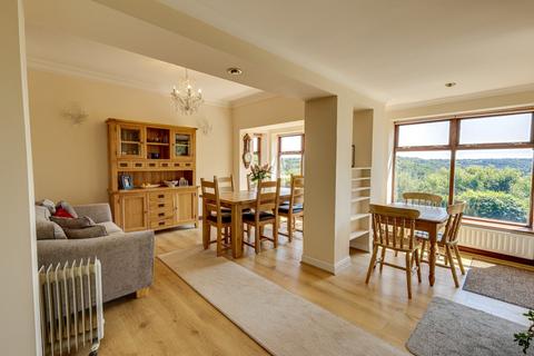 4 bedroom detached house for sale, Hough Top, Leeds, West Yorkshire, LS13