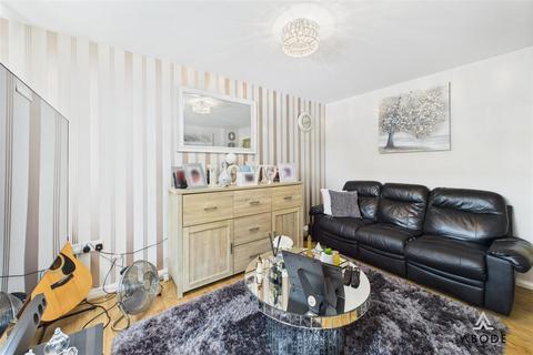 2 bedroom semi-detached house for sale, Shakespeare Road, Burton-On-Trent DE14