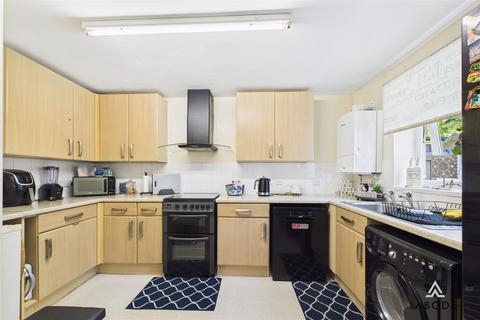 2 bedroom semi-detached house for sale, Shakespeare Road, Burton-On-Trent DE14