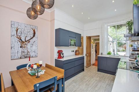 4 bedroom house to rent, Dudley Avenue, Trinity, Edinburgh