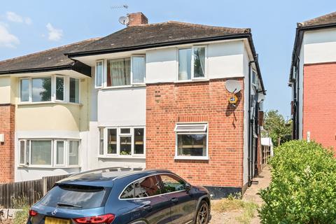 145 Moremead Road, London, SE6 3LU