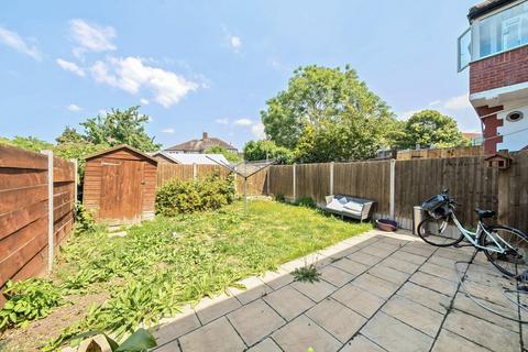 145 Moremead Road, London, SE6 3LU