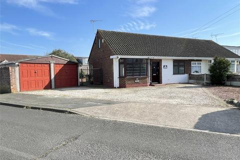 28 Ashway, Corringham, Stanford-le-hope, SS17 9EB