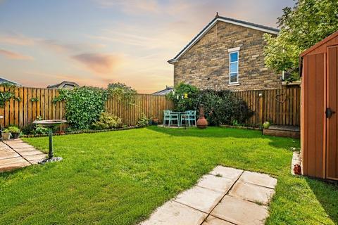 5 bedroom detached house for sale, Hutton Gardens, Warton, LA5
