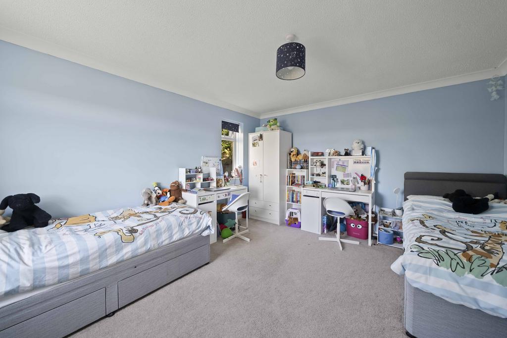 19 Linhey - Bed 2