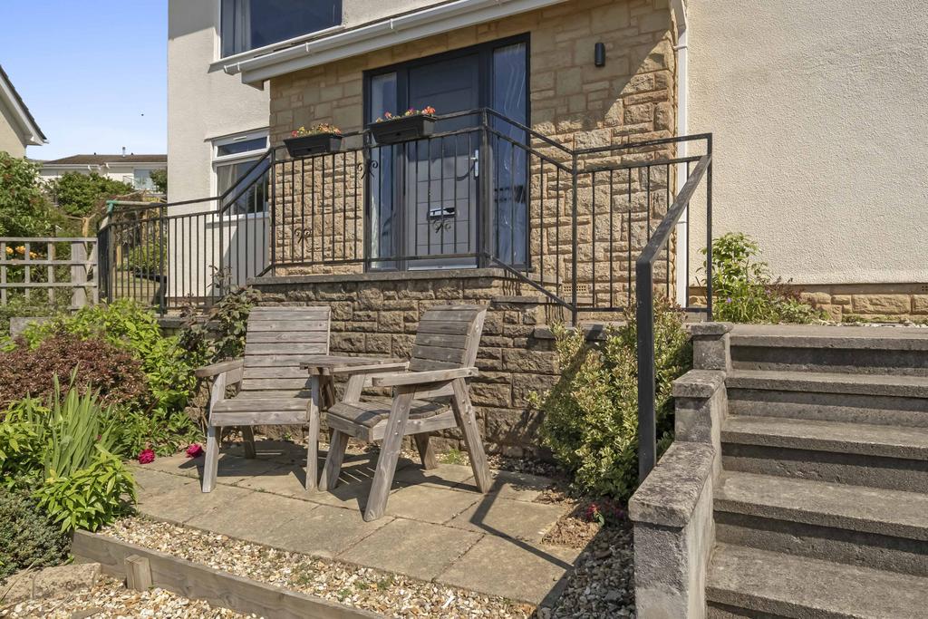 19 Linhey - Front
