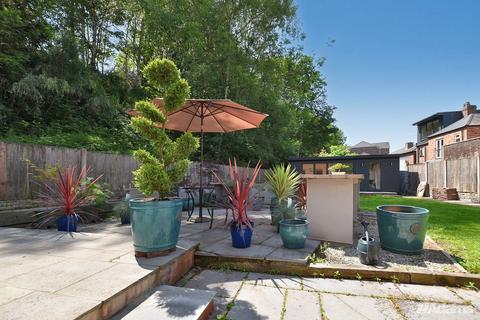 3 bedroom detached house for sale, Thelwall New Road WA4