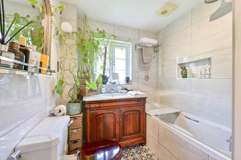 55 Selhurst Close, London, SW19 6AY