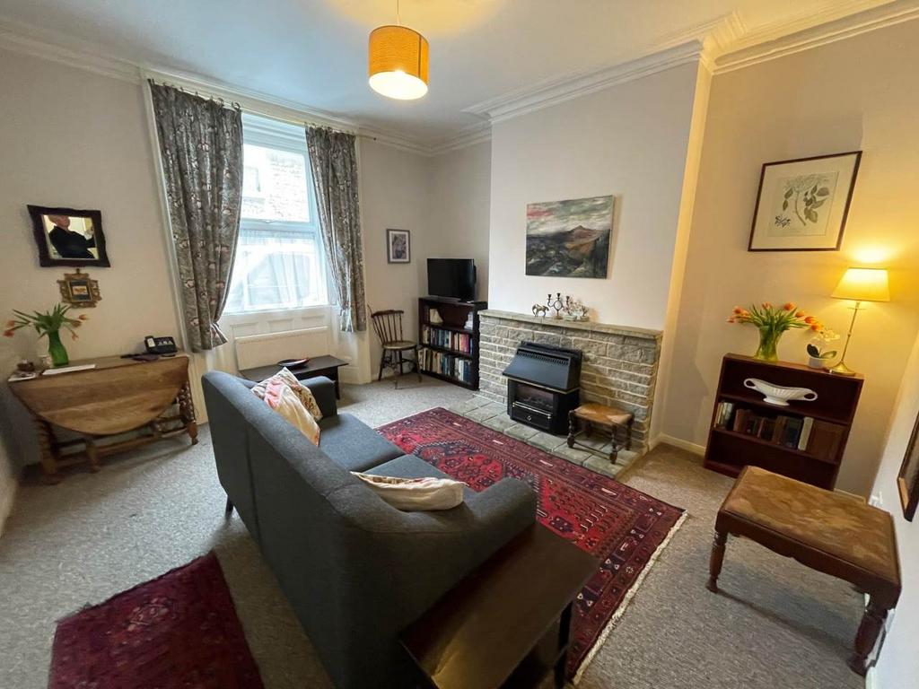 Palmer st 30 lounge