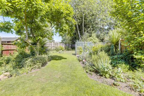 4 bedroom detached house for sale, Lodge Road, Long Eaton NG10
