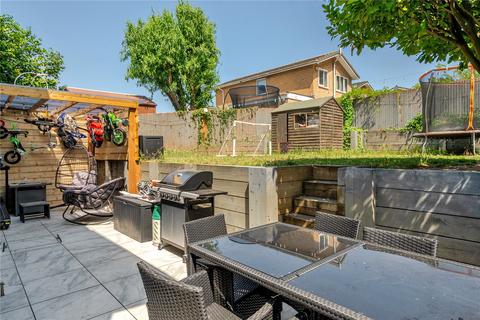 50 Avebury, Bracknell, RG12 8SQ