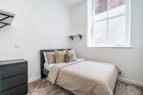 2 bedroom flat for sale, Hounds Gate, Nottingham, NG1