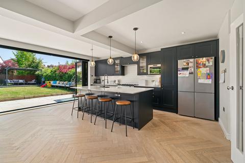 84 Manor Road North, Esher, KT10 0AD
