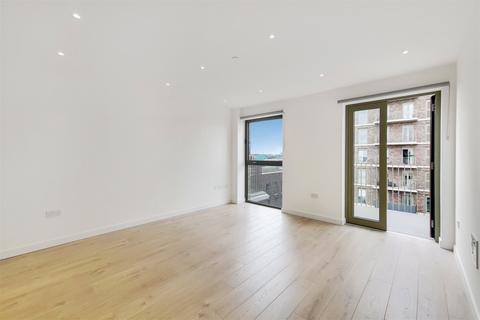 2 bedroom apartment to rent, at Folio London, Flat 33, Regatta House, , 21 Atlantis Avenue E16