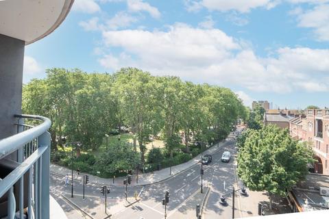 2 bedroom apartment for sale, Newington Green, London, N16