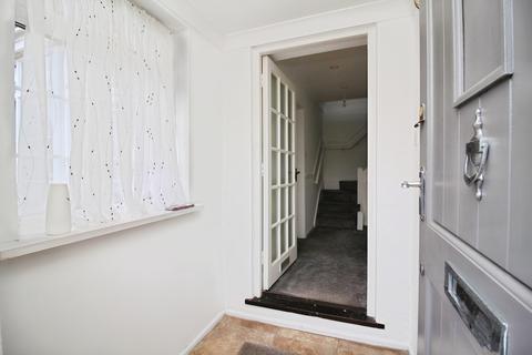 4 bedroom detached house for sale, Orchard Way, Syston, LE7