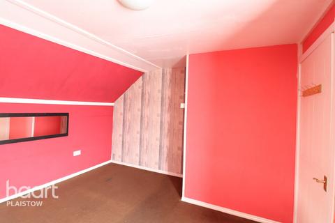 2 Claughton Road, London, E13 9PN