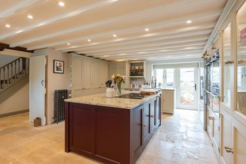4 bedroom barn conversion for sale, Banbury OX15