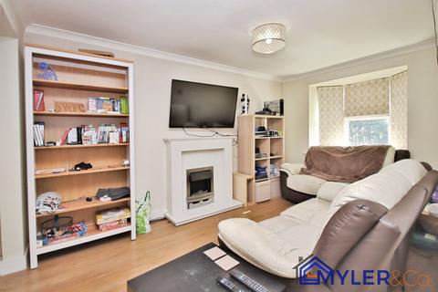 3 bedroom semi-detached house for sale, West Bank Street, Widnes, WA8