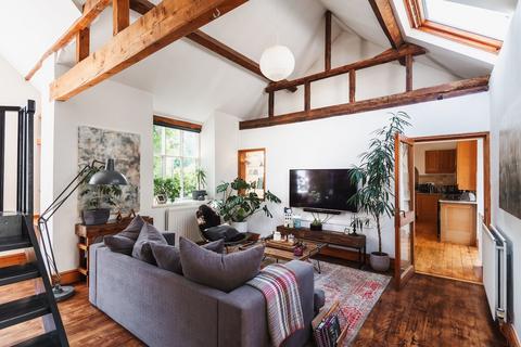3 bedroom detached house for sale, Meifod SY22