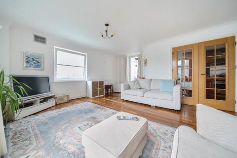 2 bedroom apartment for sale, Arethusa House, Gunwharf Quays, Portsmouth