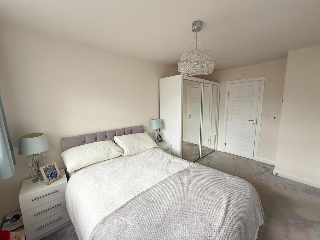 3 bed detached property, Silsden