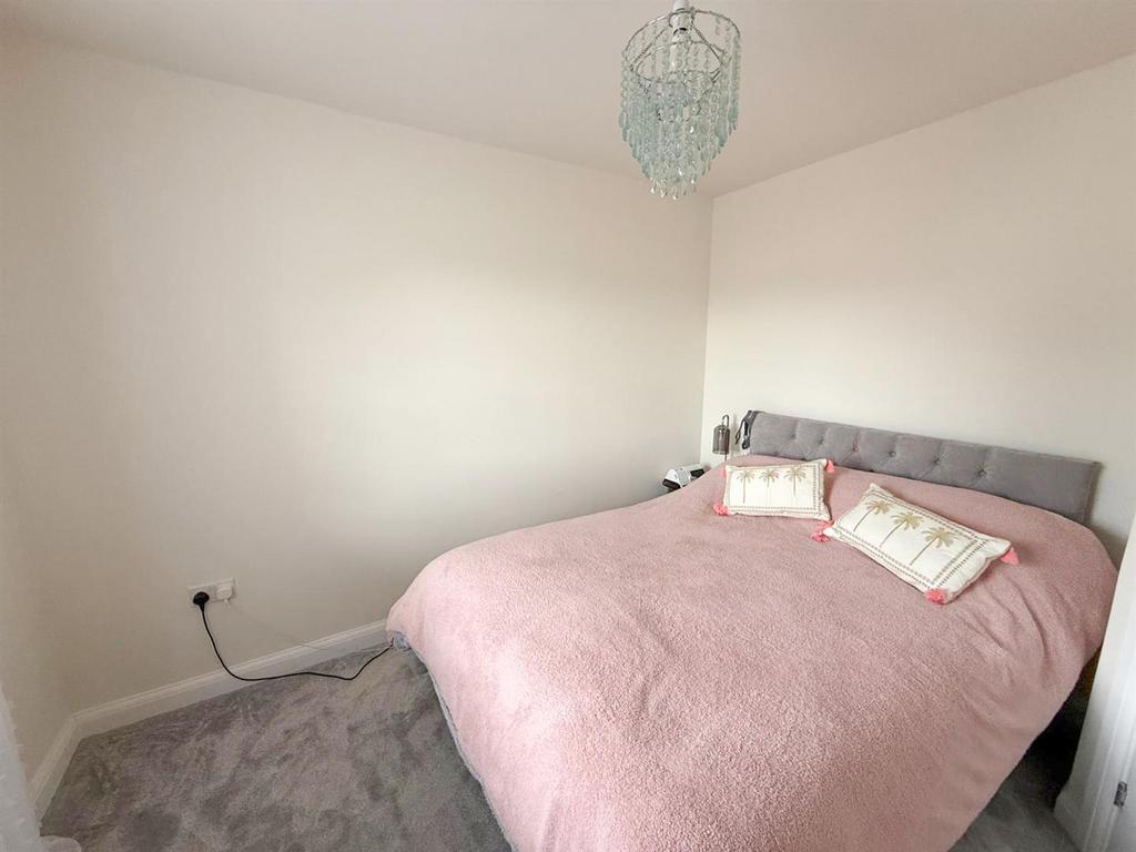 3 bed detached property, Silsden