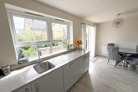 undefined, Fulton Crescent, Silsden