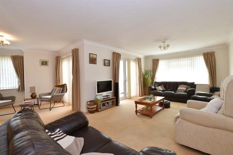 4 bedroom detached house for sale, School Road, Billericay, Essex