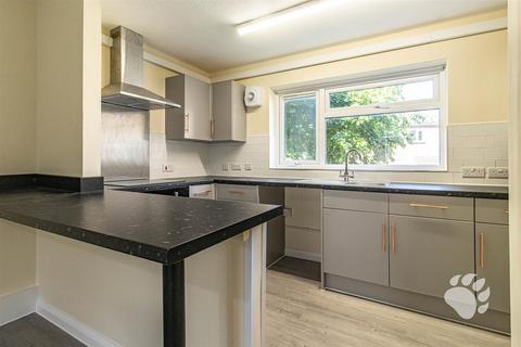 53 Bourne Close, Basildon, SS15 6DG