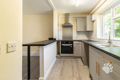 53 Bourne Close, Basildon, SS15 6DG