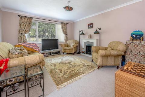 2 bedroom bungalow for sale, Gillards, Bishops Hull, Taunton