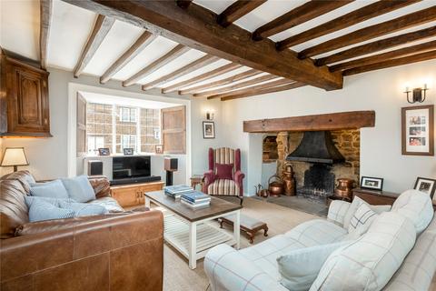 4 bedroom village house for sale, High Street, Banbury OX17