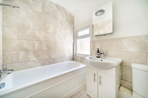 Bottom Flat, 7 Briscoe Road, London, SW19 2AH