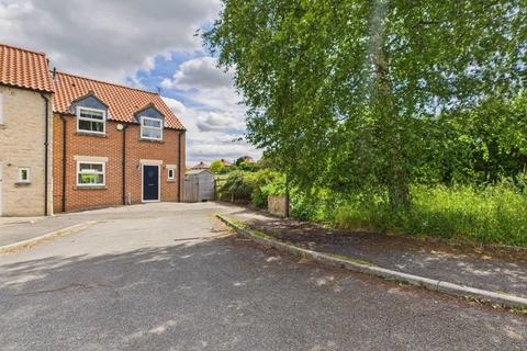 3 bedroom end of terrace house for sale, Pearsons Yard, Malton YO17