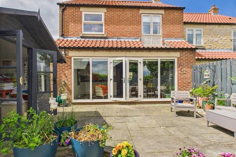 8 Pearsons Yard, Swinton, Malton, YO17 6TF