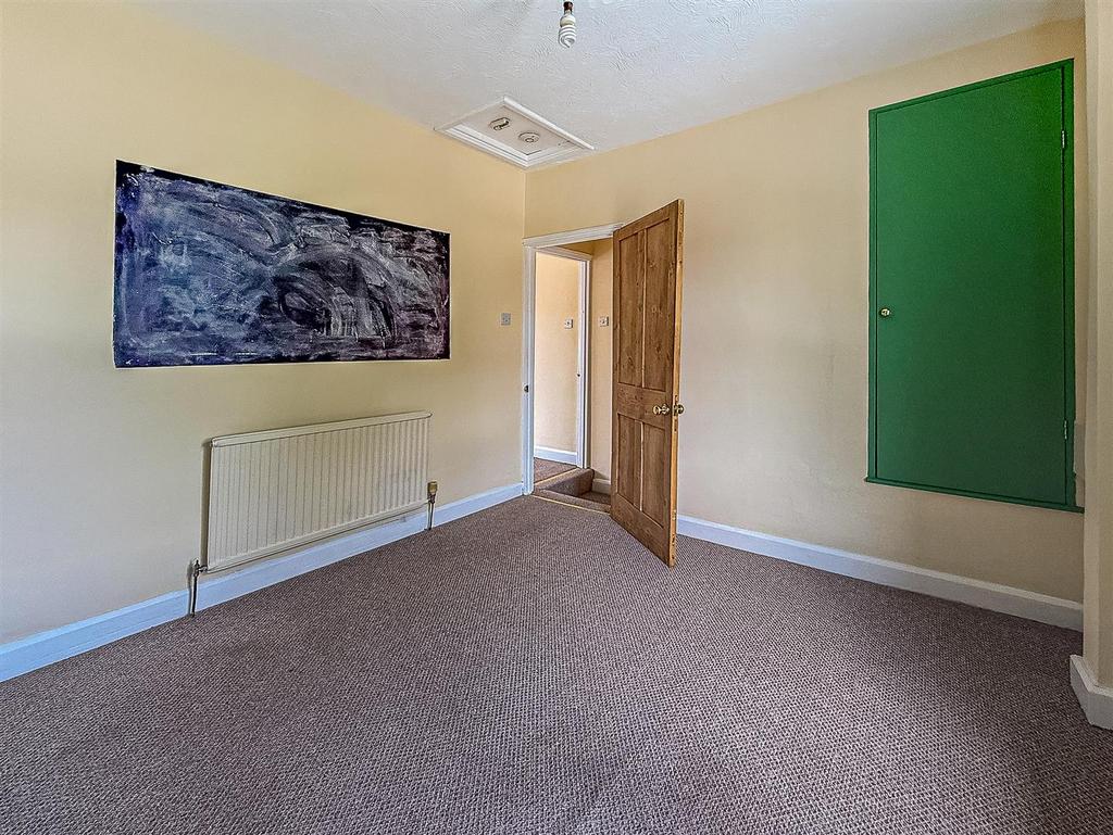 Inverness Place 6-11.jpg