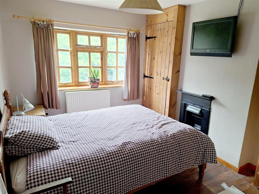 Bedroom Two.jpg